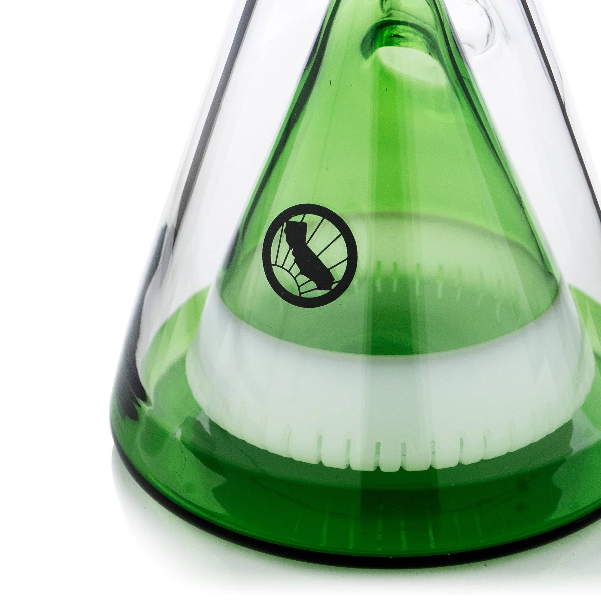 Mav 18" Manhattan Pyramid Beaker Green and White